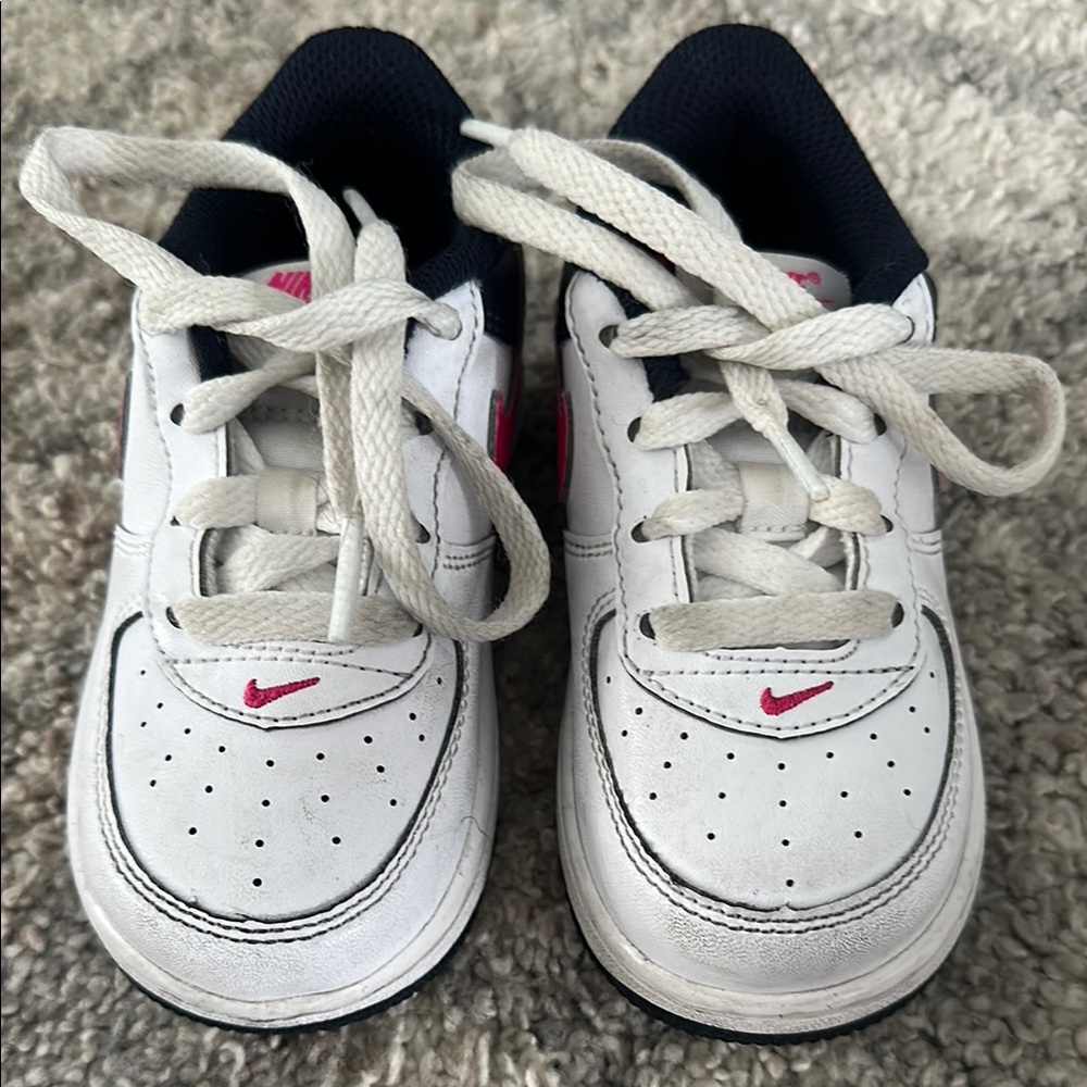 Nike Air Force 1 size 7